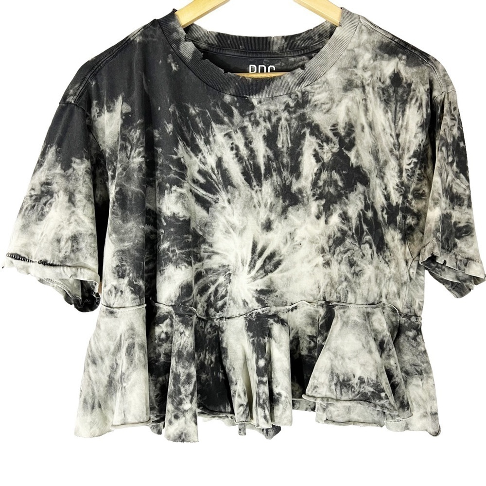 Urban Outfitters BDG Tie Dye Distressed Ruffled Peplum Grunge Goth Crop T-Shirt
